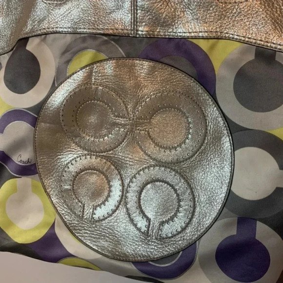 COACH 14970 Julia Op Art  Signature Lilac Silver Leather Shoulder Tote Bag - Picture 3 of 13